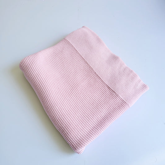 Classic Knitted Blanket - Soft pink